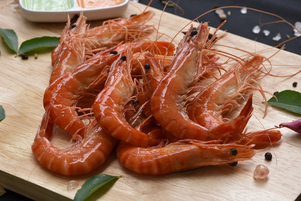 Cooked Whole Tiger Shrimp IQF